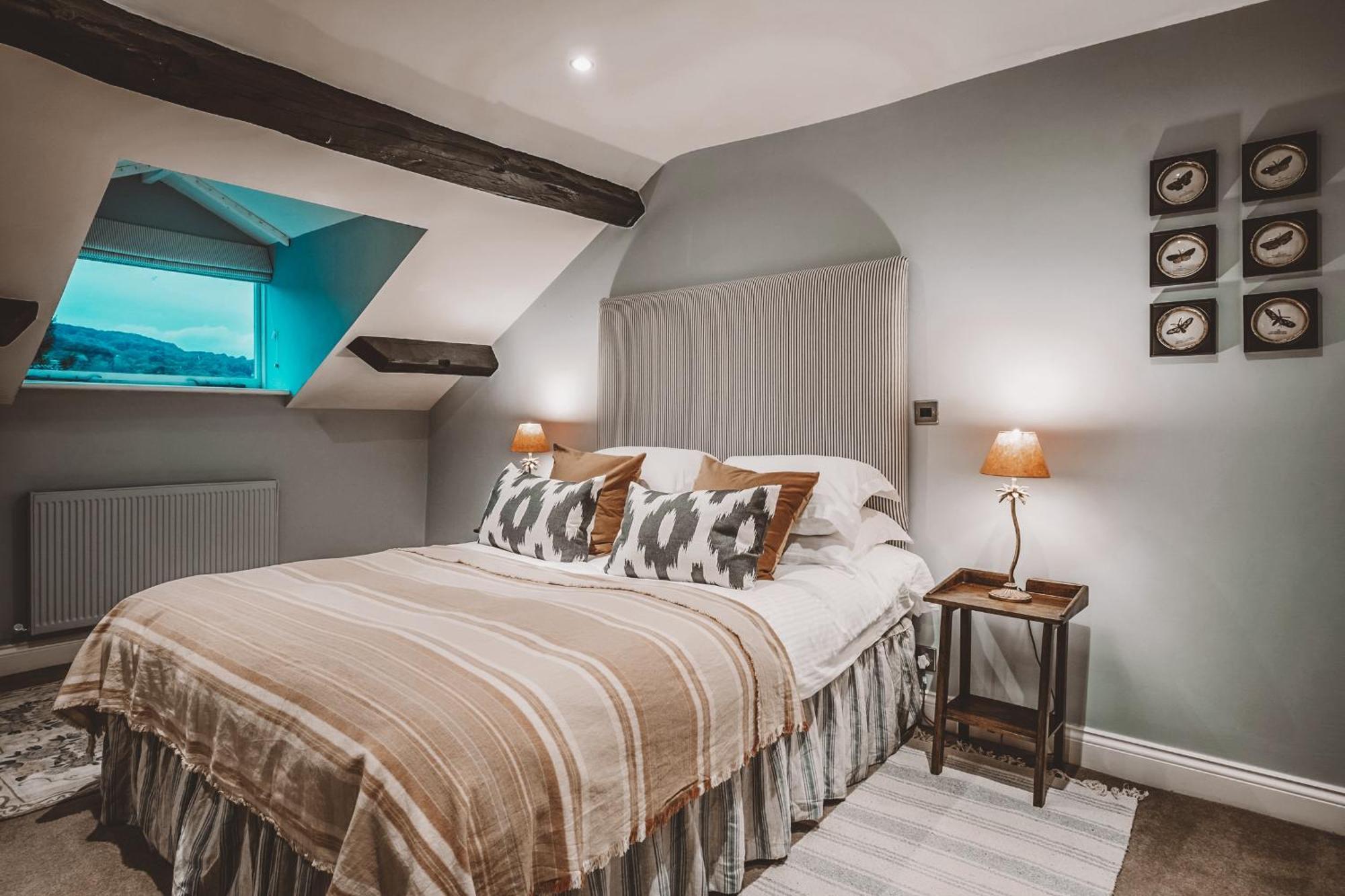 The Hare & Hounds Inn Боленд Брідж Екстер'єр фото